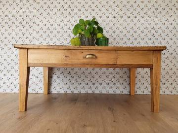 table basse en bois vintage